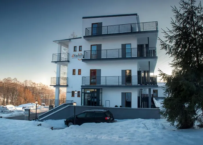 4family *resort*spa* 度假村